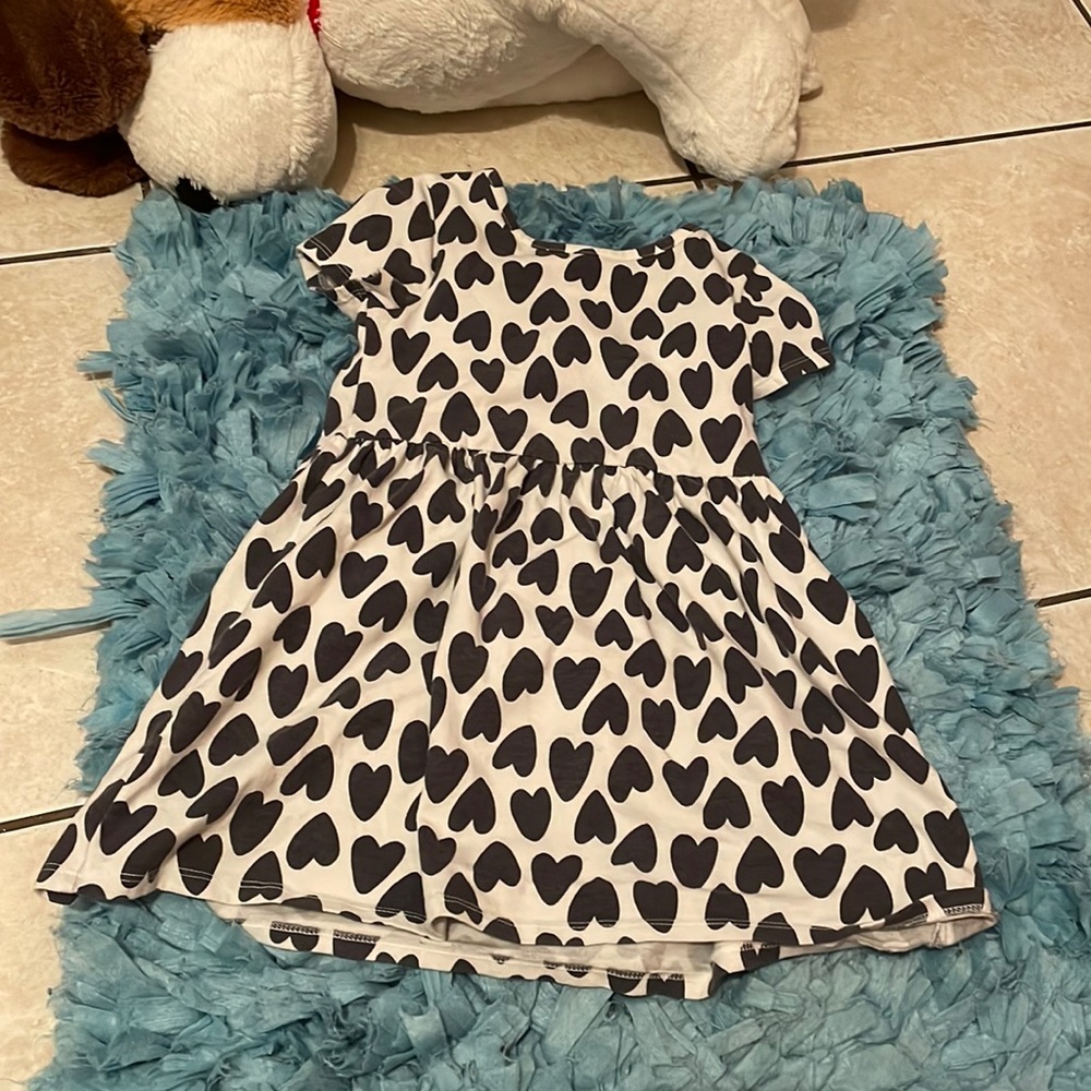 Size 5t girls heart dress